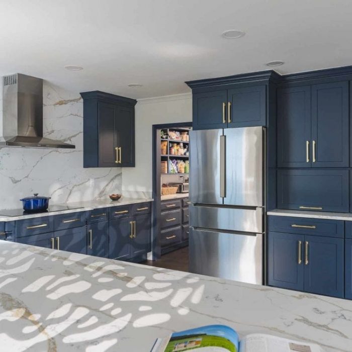 Blue-Kitchen-Photos-7-of-24-scaled-1.jpg