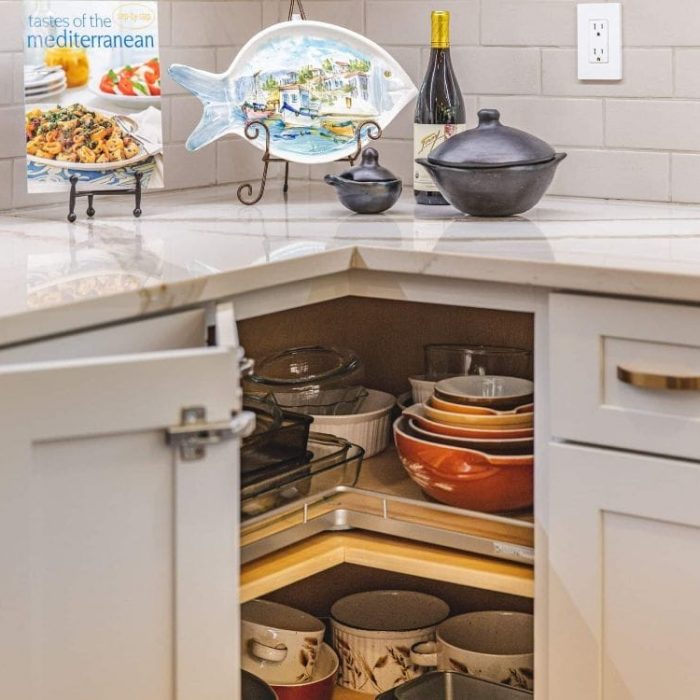 UCS-Woodbridge-Kitchen-by-Craig-16-of-31-scaled-1.jpg